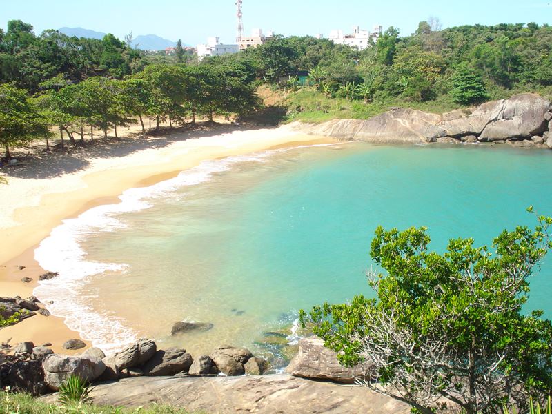 Praia-dos-Padres-Guarapari-1